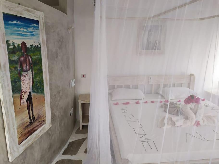 Twiga House Resort Piscina ☆☆☆☆☆ Pearl Beach Watamu Exteriér fotografie